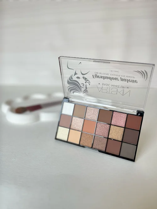 سایه چشم 18 رنگ ART SKIN